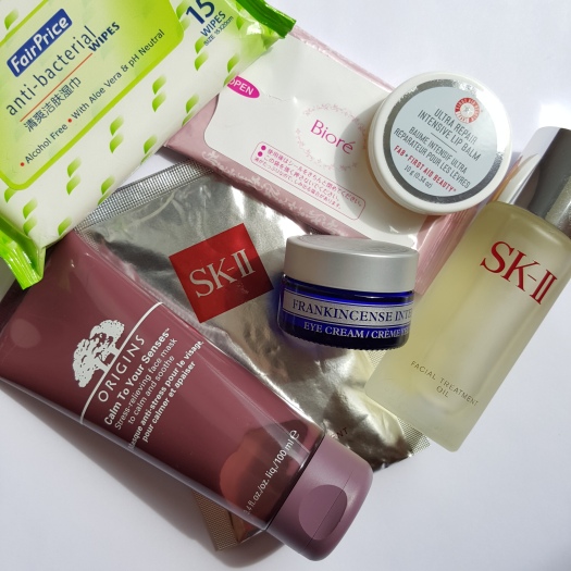 travel skin care routine, how to look fresh after a long haul flight, in flight skincare essentials, 