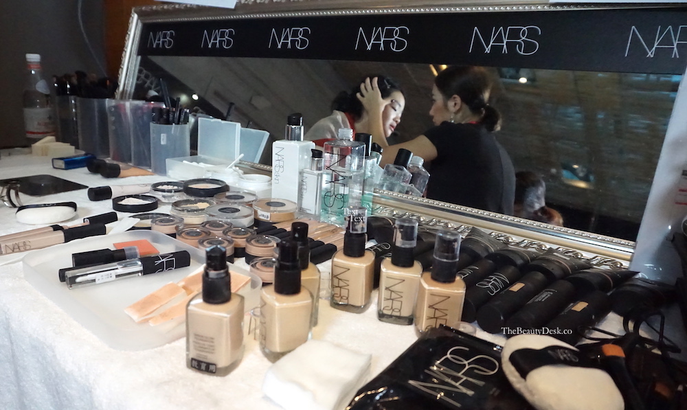 Singapore Fashion Week, backstage beauty, backstage beauty tips, beauty tips, makeup tips, how to do your makeup like a pro, pro makeup artist tips